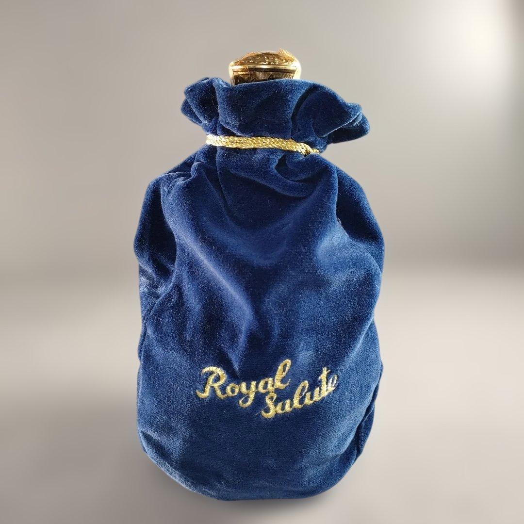 A1340-2/ロイヤルサルート21年/青陶器ボトル/スコッチウイスキー/