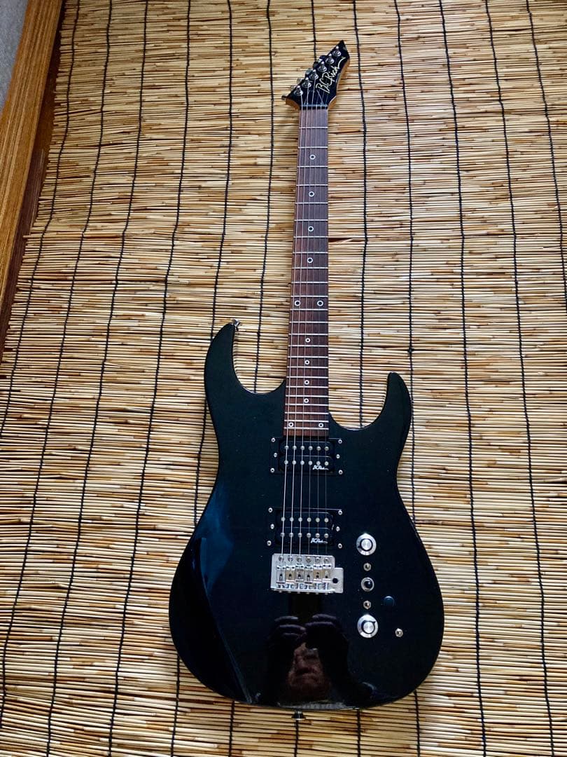 ☆モディファイして新たな機能を搭載　ポジションマークが珍しいB.C.Rich