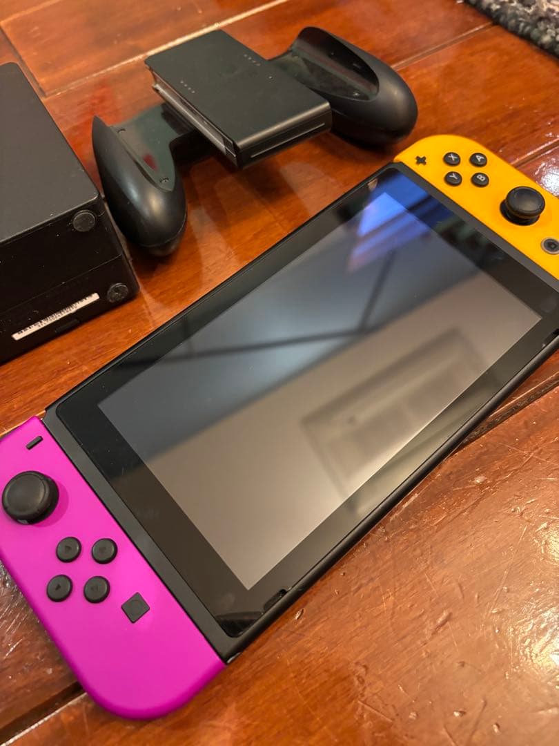 Switch本体