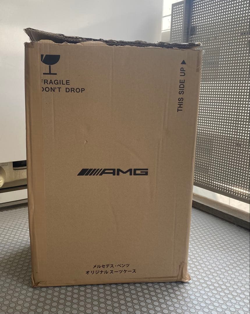 新品未使用⭐︎ブラックAMG ベンツ　オリジナルスーツケース　アキャリーケース