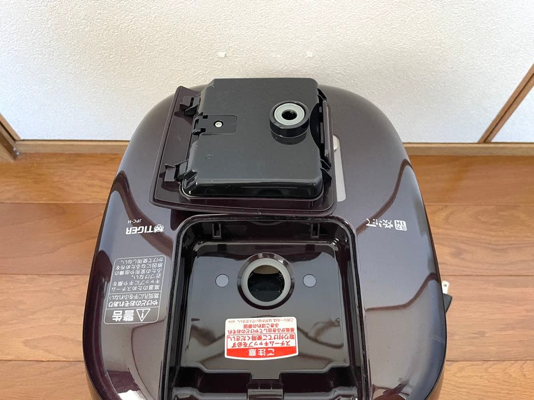 【美品】TIGER JPC-H100 炊飯器 圧力IH 炊きたて タイガー