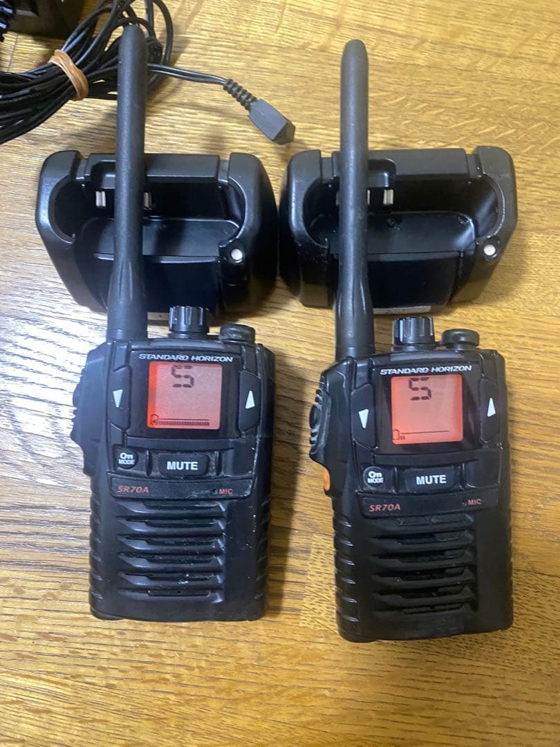 SR70A トランシーバー 2台セット 充電器付き
