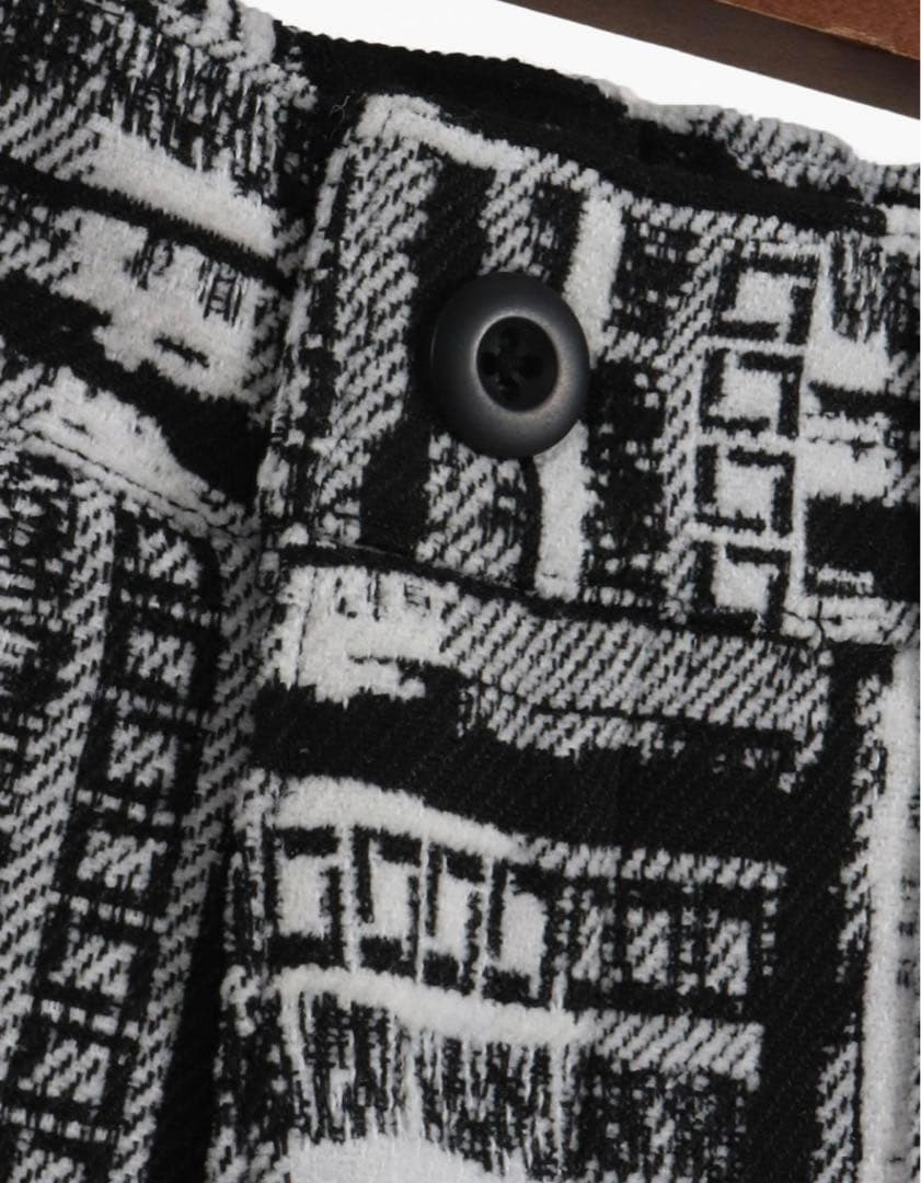 【新品未使用】CAMBIO カンビオ テーパードパンツ アンクル 総柄 白黒 S