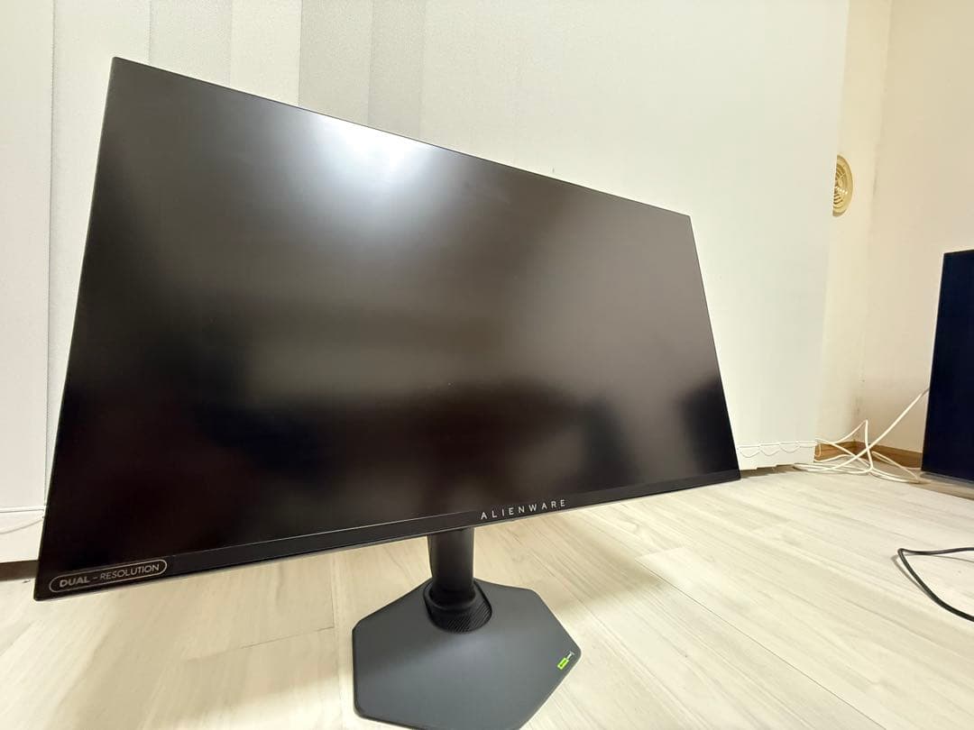Alienware AW2725QF 27インチ4Kゲーミングモニター