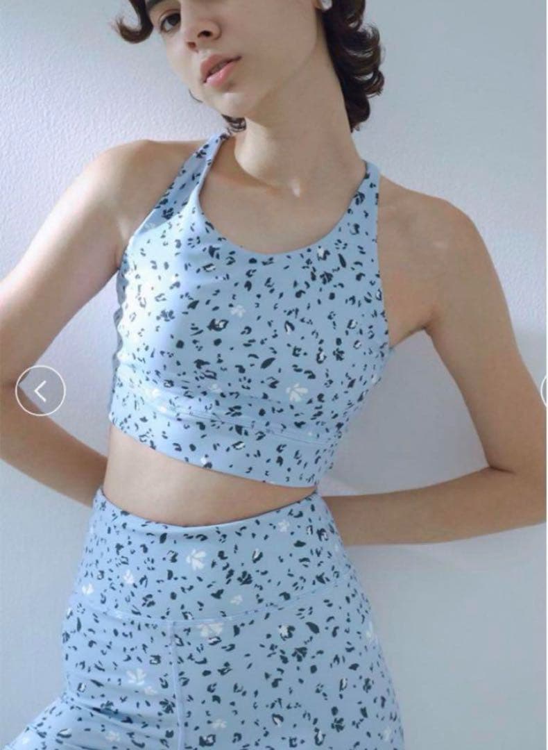 タグ付き新品4点セットemmiyogaハッピーウェルネスセット水色0