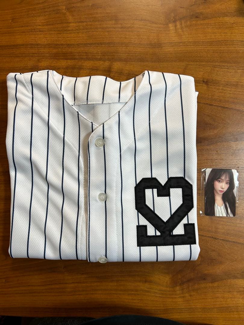 aespa KARINA ヤンキースユニフォーム トレカ付き