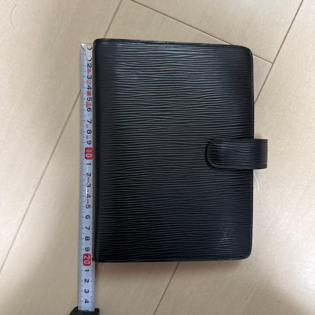 Louis Vuitton エピレザー リング式ファイル