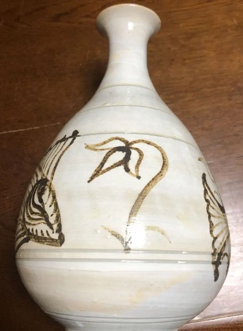 壺　魚紋瓶