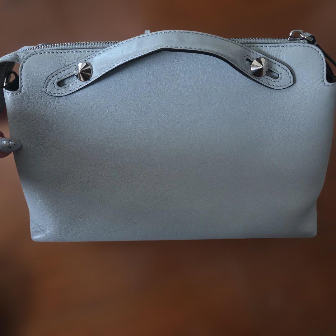 【最終値下】FENDI バイザウェイグレー レザー ショルダーバッグ