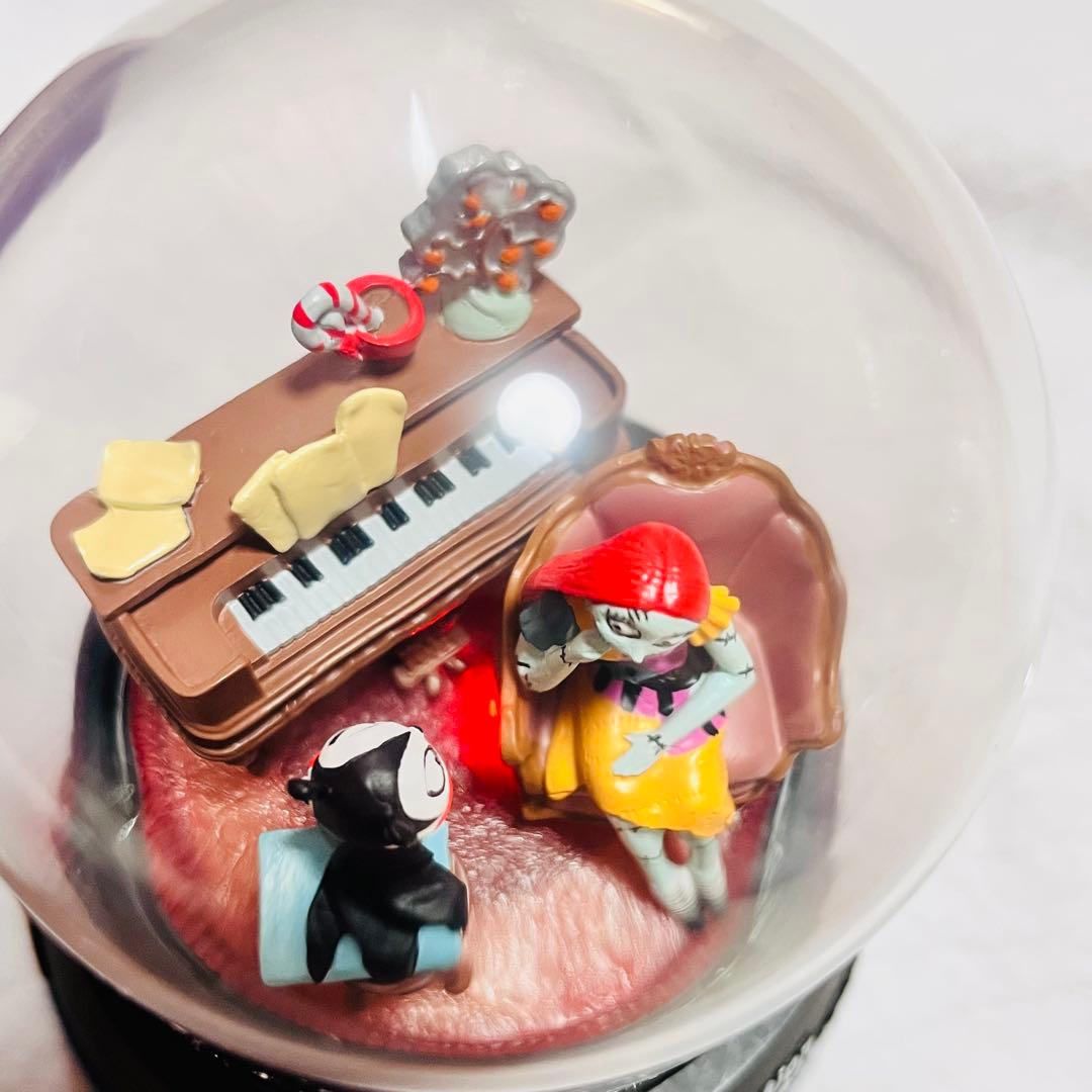 ディズニー　ナイトメアビフォアクリスマス　サリー　オルゴール　LED