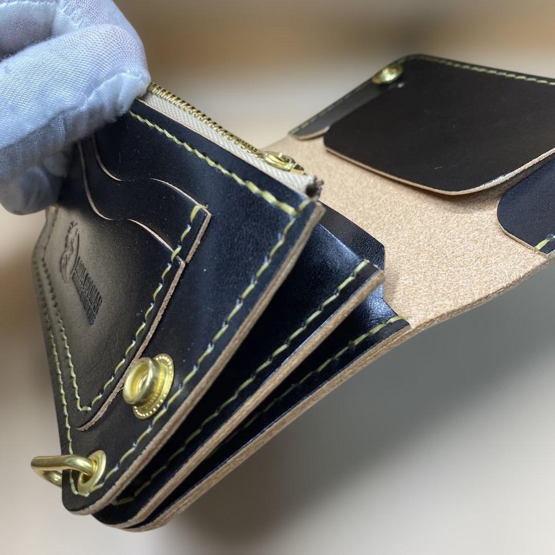 【無骨×上質】3層 丘染めブラック／ミドルトラッカーウォレット 折らずにお札収納