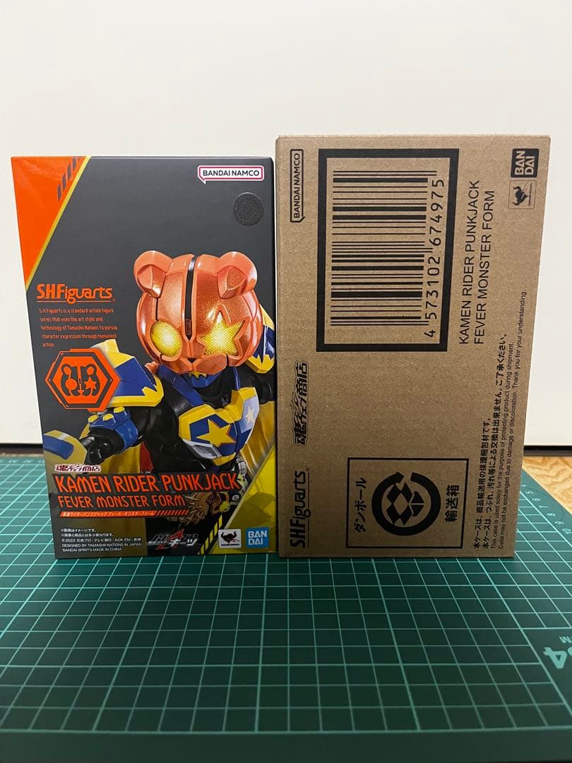 S.H.Figuarts 仮面ライダーパンクジャック フィーバーモンスター