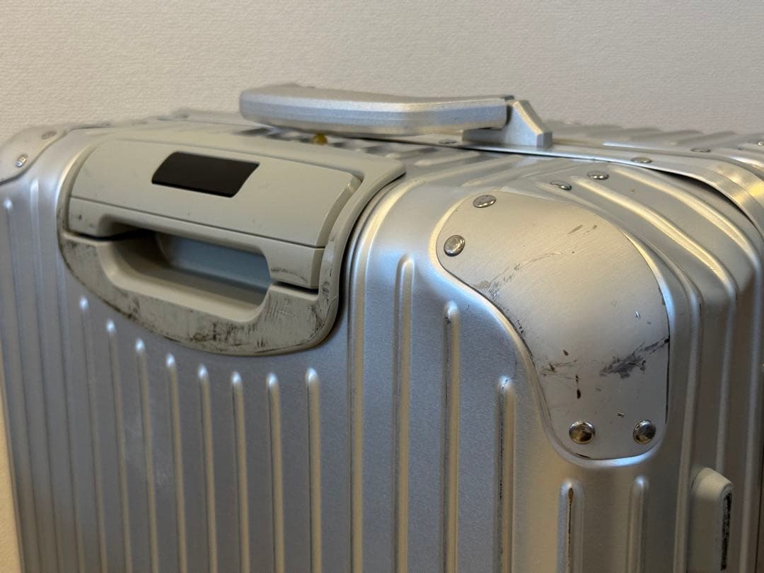 人気モデル　リモワ トパーズ 64L オリジナルチェックイン　4輪