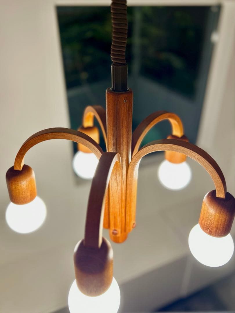 独1970年代　DOMUS　チーク無垢材　ヴィンテージ・5灯シャンデリア　美品