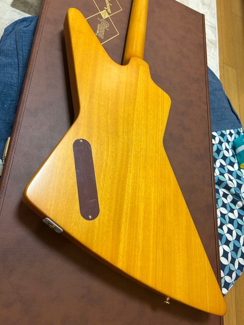 ギター Epiphone by Gibson Korina Explorer
