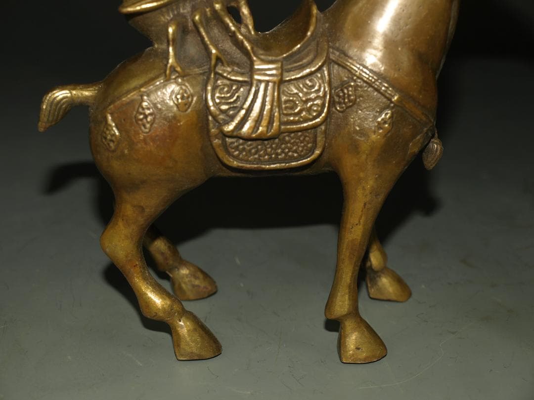 旧家うぶだし　中国清時代 銅製 戦馬の置き物※激安骨董品 N1123C11-3