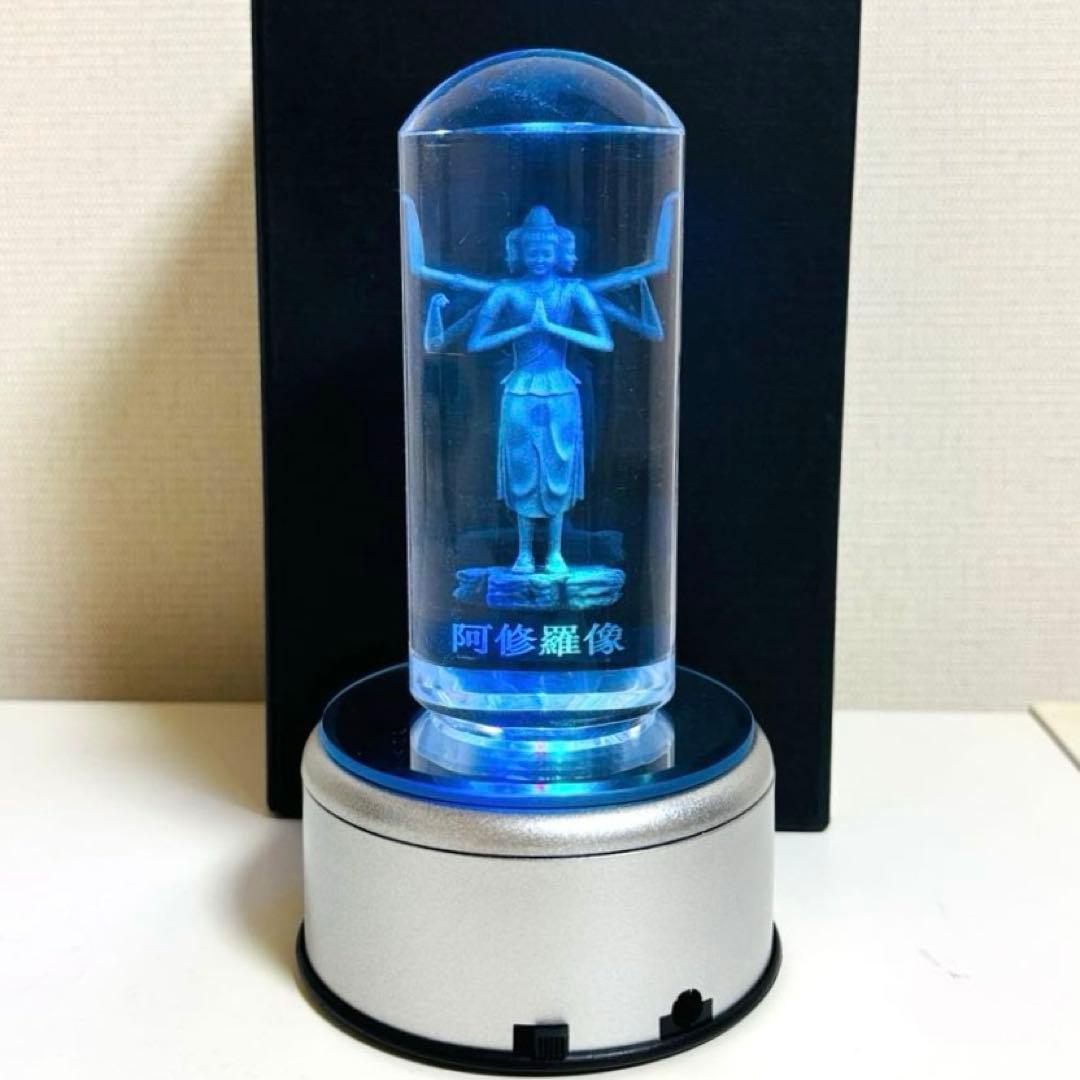 【新品】LED照明付3D阿修羅像あしゅら　鉛を含まないK9クリスタルガラス