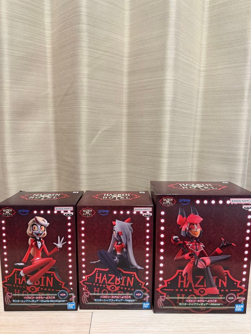 ハズビン・ホテルへようこそ　モニタートップフィギュア　3体セット