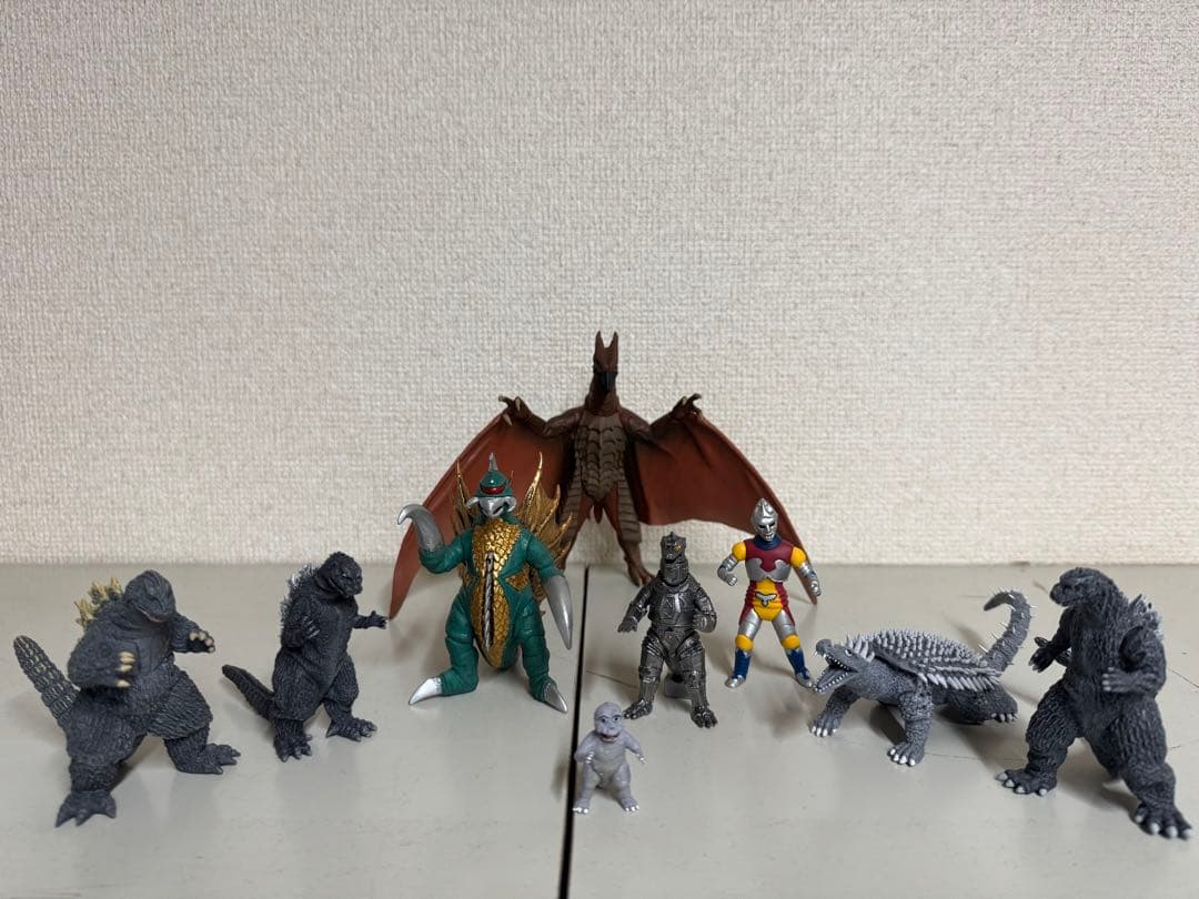 デアゴスティーニ　東宝怪獣コレクション　9体セット