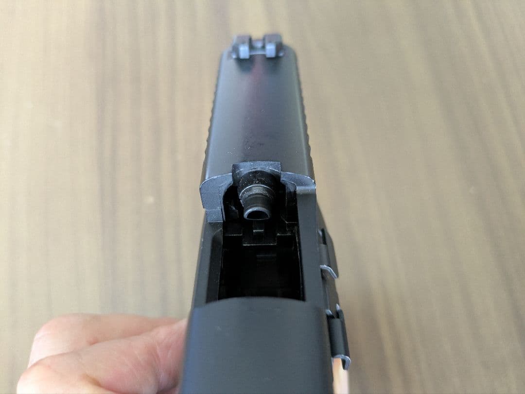 東京マルイ　SIG SAUER P226 RAIL ガスブローバック