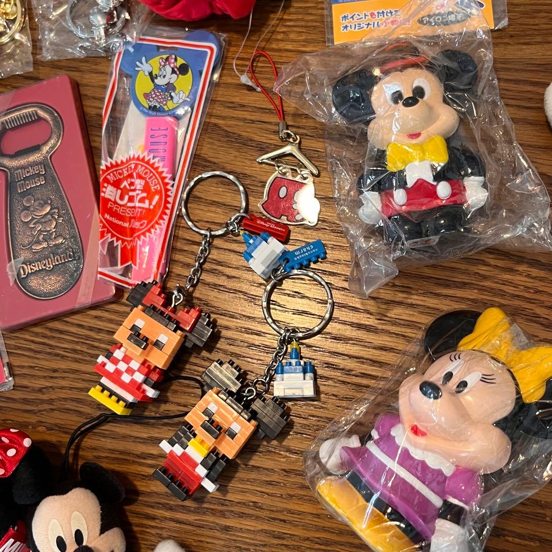 ディズニーグッズまとめ売りミッキーマウス　ミニーマウスいろいろセット　レア有り
