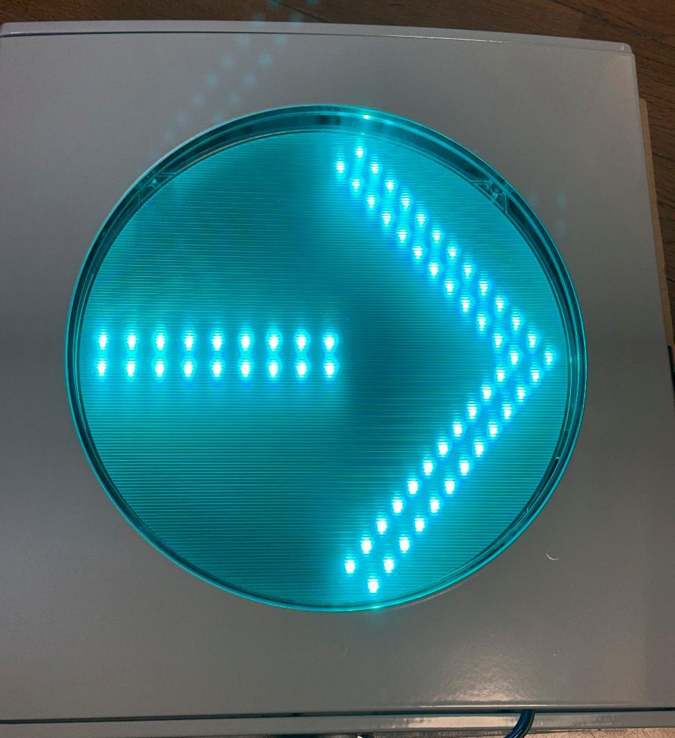LED 信号電材 車両用信号灯器 青矢印　黄ユニット　未使用品