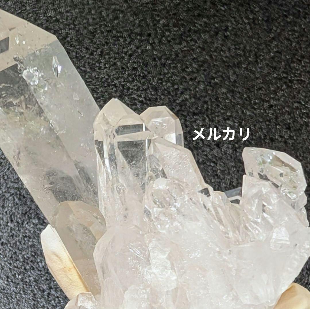 ブラジル コリント産 水晶クラスター　178㌘