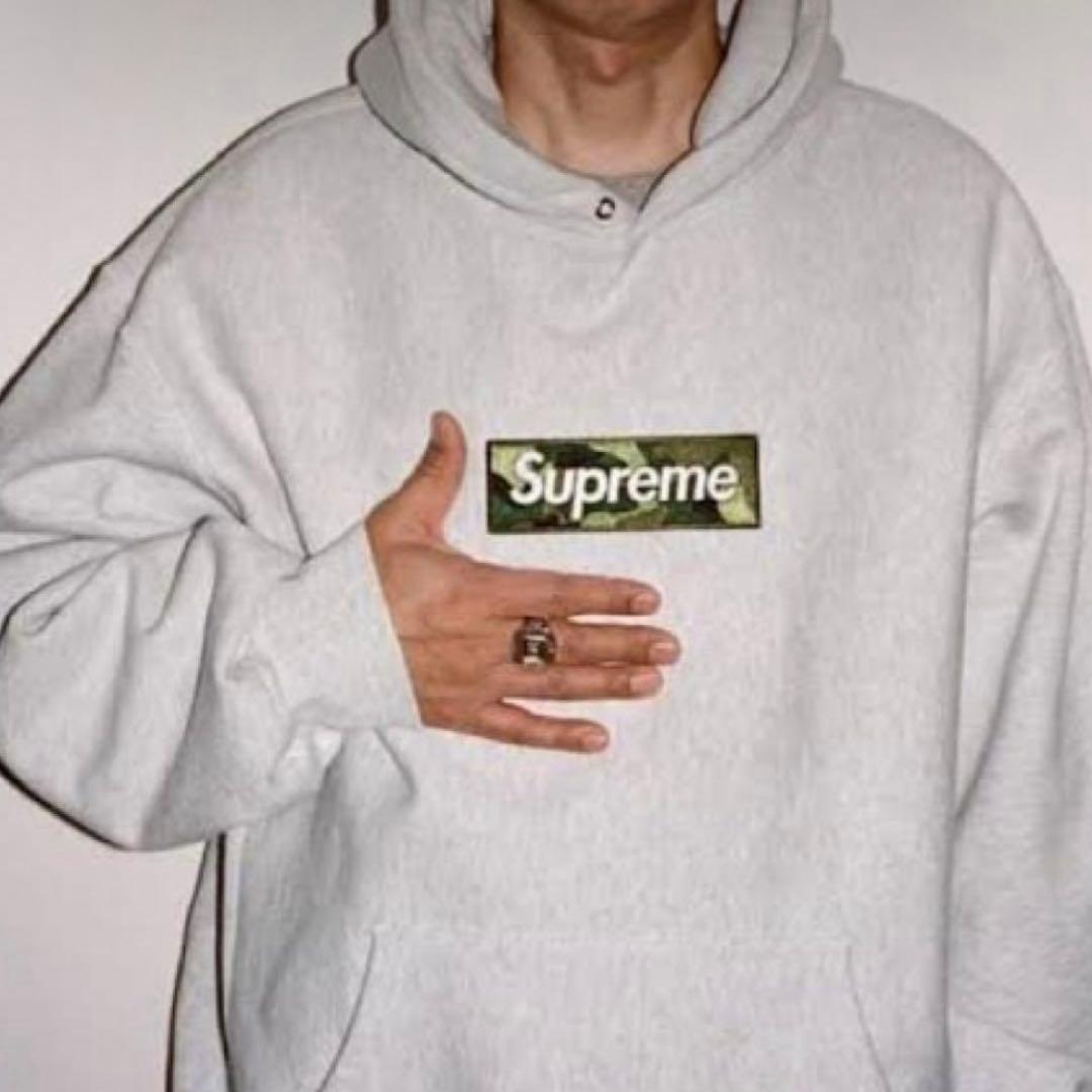 Supreme ボックスロゴパーカー