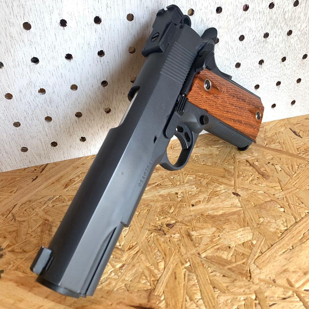 S2S M1911 ハンドガン エアコッキング ブラック シルバー木製グリップ