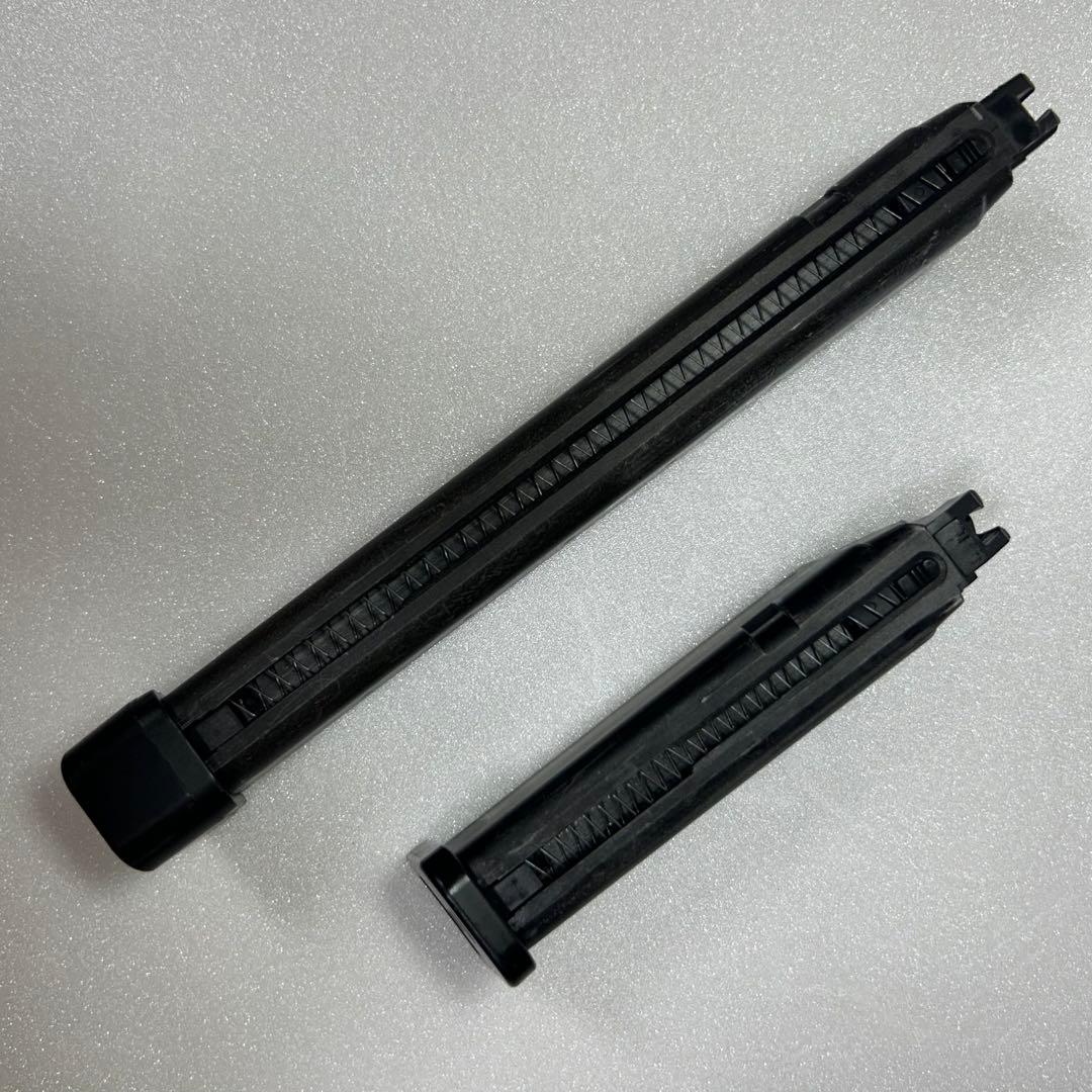 ピ*玉様 東京マルイ GLOCK 18C ガスブローバック ロングマガジン等付属