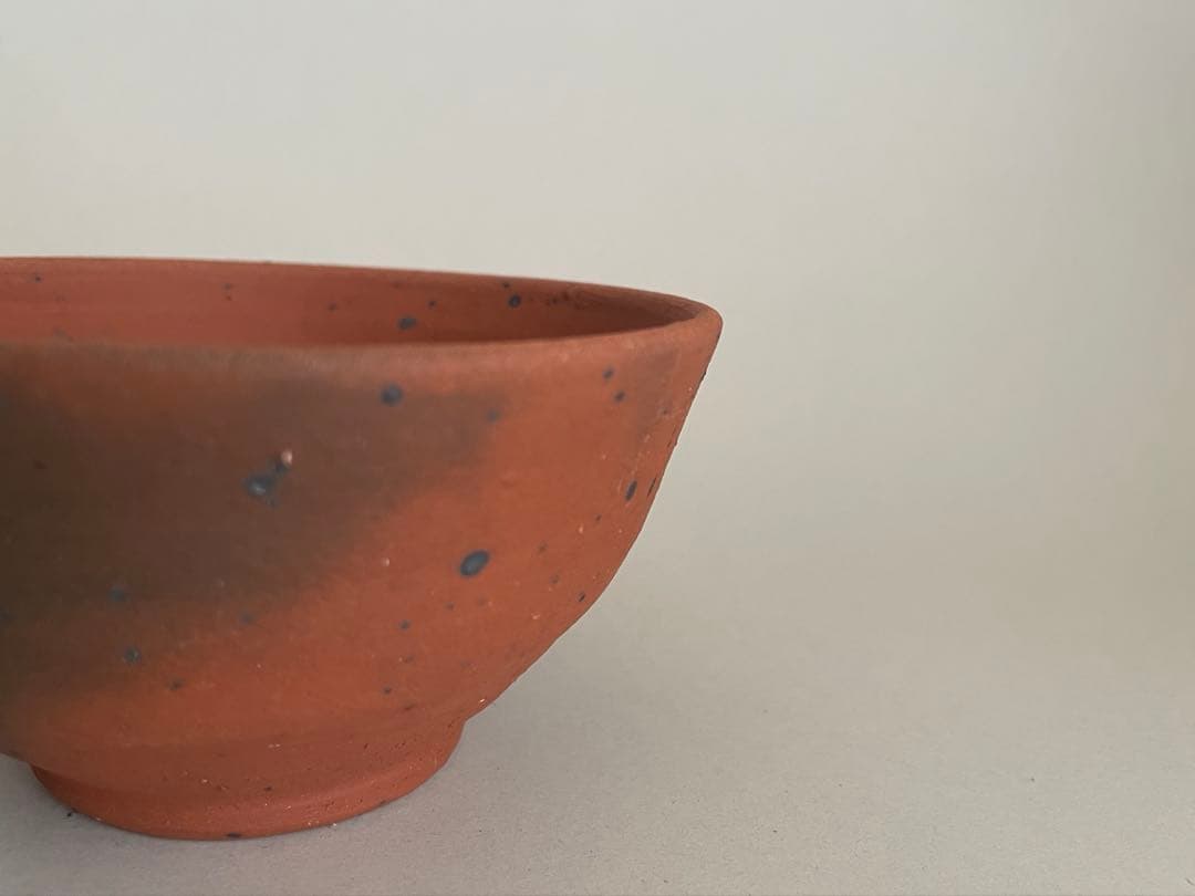 美品 中川伊作 南蛮焼茶碗 沖縄 知花窯 共箱・共布付き 茶道具 琉球 壺屋焼