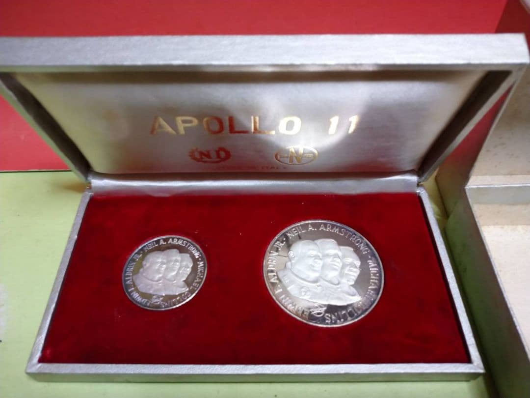 ゲームではありません!激レア!20年物銀貨アポロ11号記念シルバー