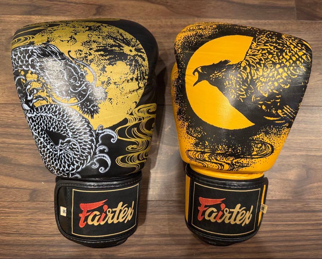 限定品　Fairtex ボクシンググローブ 黒/黄　16oz