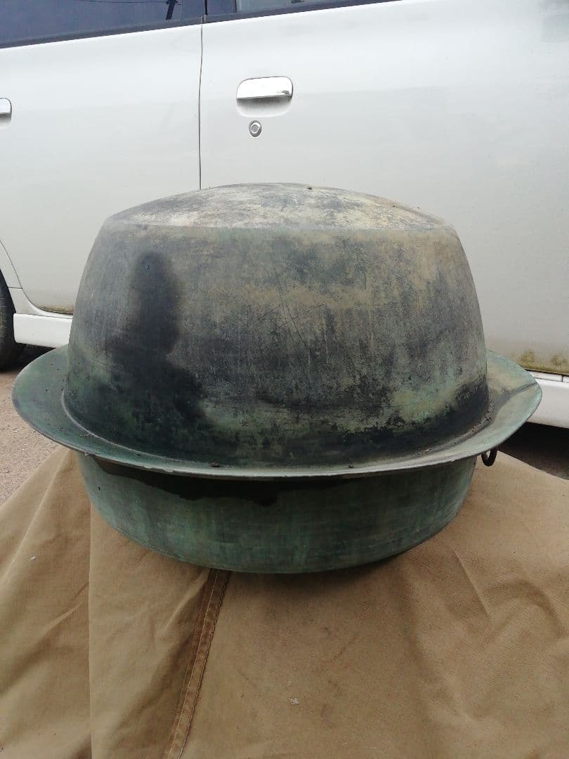 ♪昔の大型銅製 羽釜　13キロ