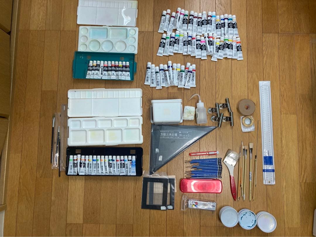 アクリルガッシュほか画材