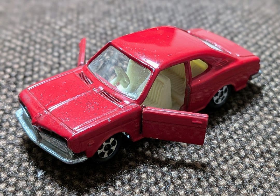 トミカ　No.7