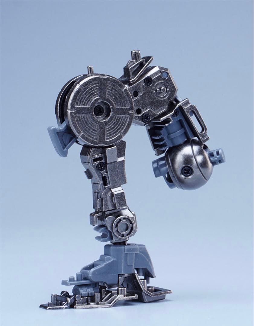 MG 1/100 ガンダムエクシア用金属フレーム改造パーツ