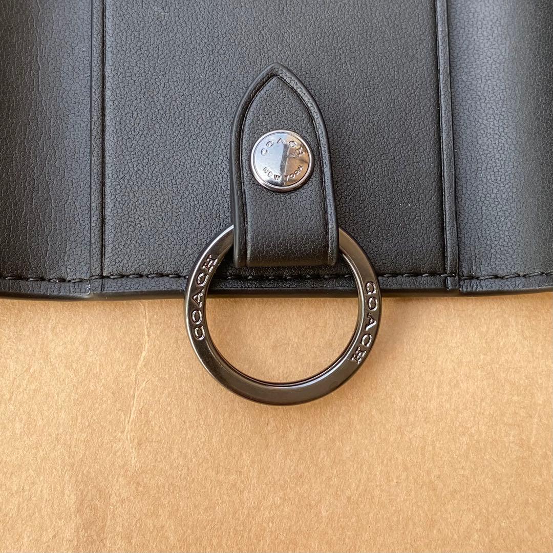 （付属品付き）キーホルダー　キーケース　キーリング　ブラック