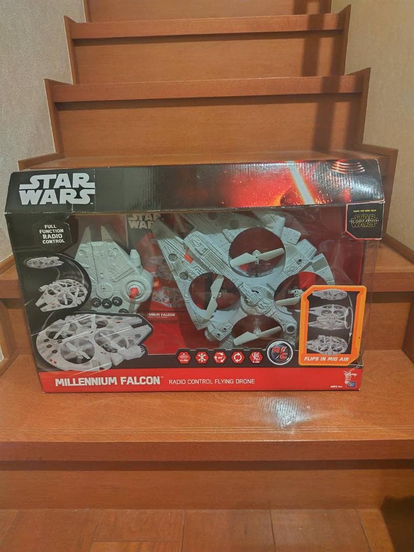 お値下げしました。スターウォーズ　ミレニアムファルコン　ラジコン