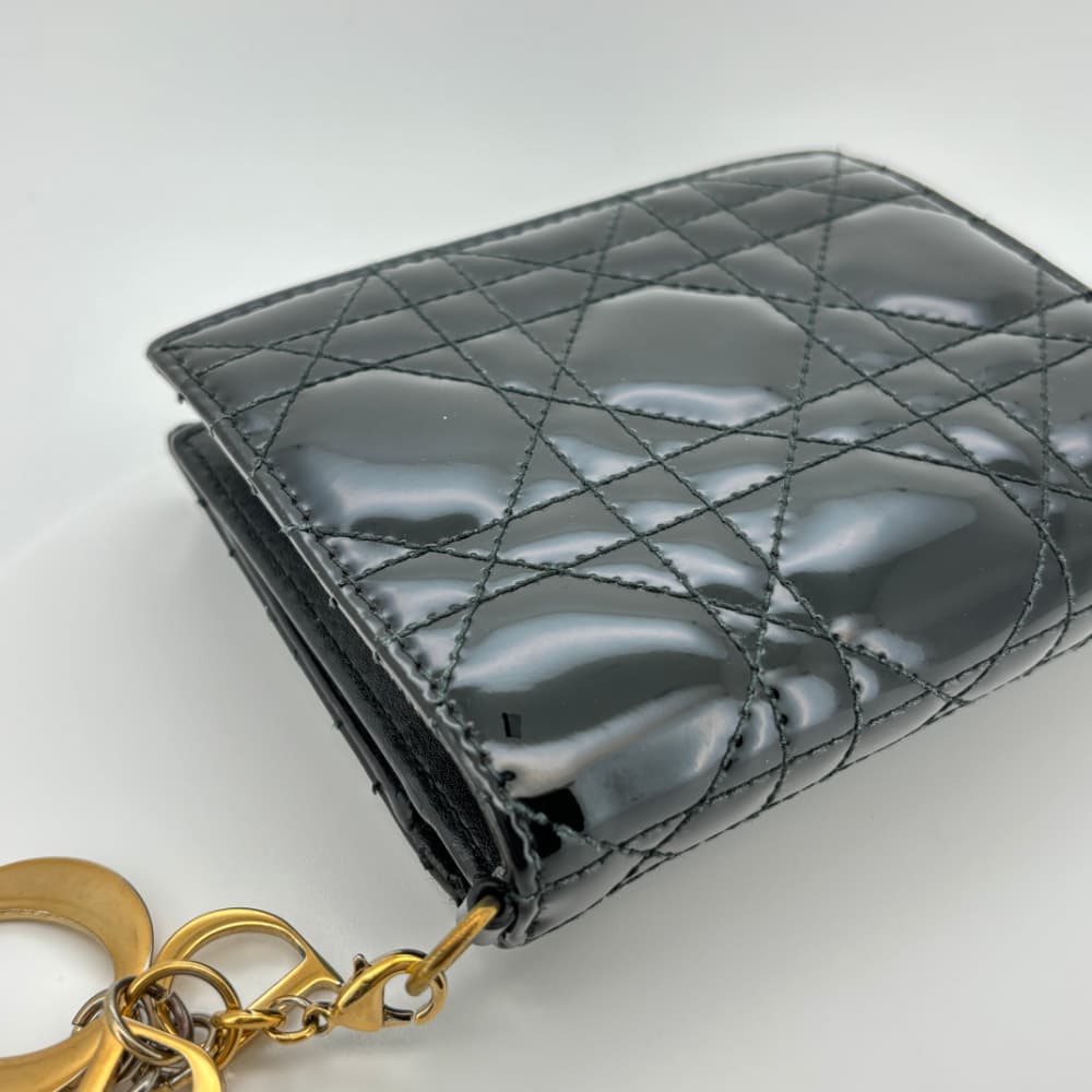 美品 Diorカナージュ 二つ折り財布 レディディオール ブラック エナメル 黒