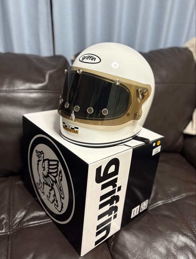 griffin フルフェイスヘルメット ホワイト、シールド付き