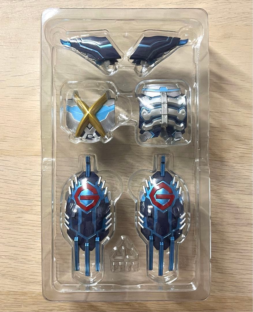 S.H.FiguartsウルトラマンX・ゴモラアーマー　ニュージェネスターズ版