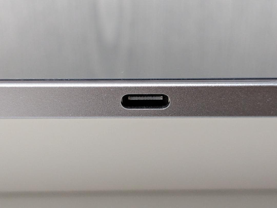 iPad Pro 12.9 第6世代 256GB MNXR3J/A + ペン付き