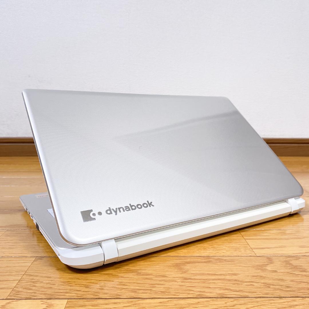 美品✨i3 新品SSD256 メモリ8 最新Win11 東芝ノートパソコン 薄型