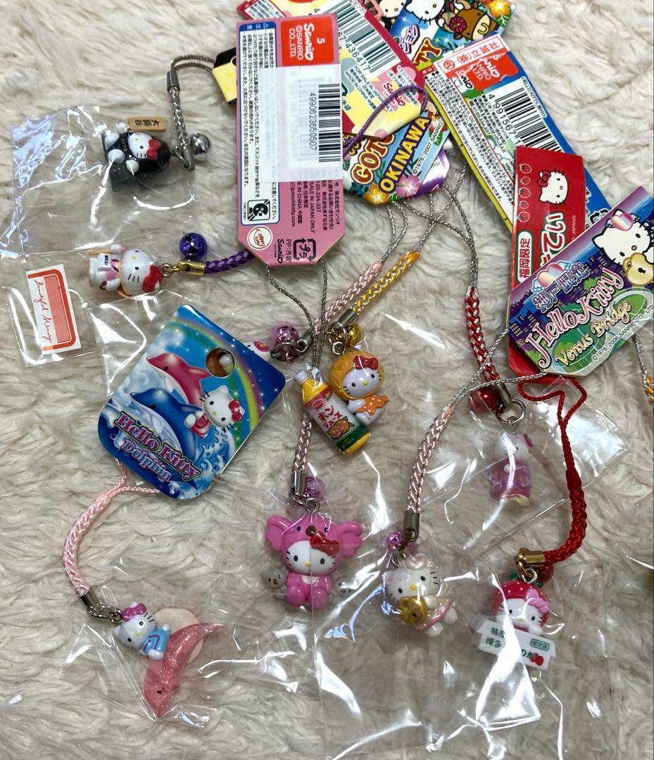 サンリオご当地キティ根付マスコットなど