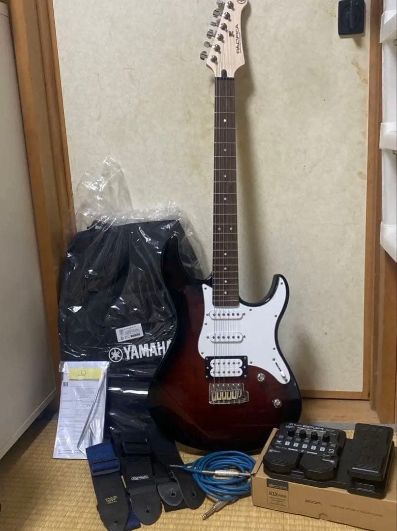 ヤマハPACIFICA 112サンバースト zoomマルチエフェクターセット