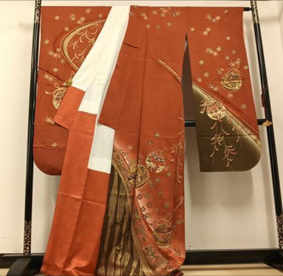 振袖フルセット6点サイズM〜Ｌ駒刺繍　草花毬文　暈し染め　金彩　正絹