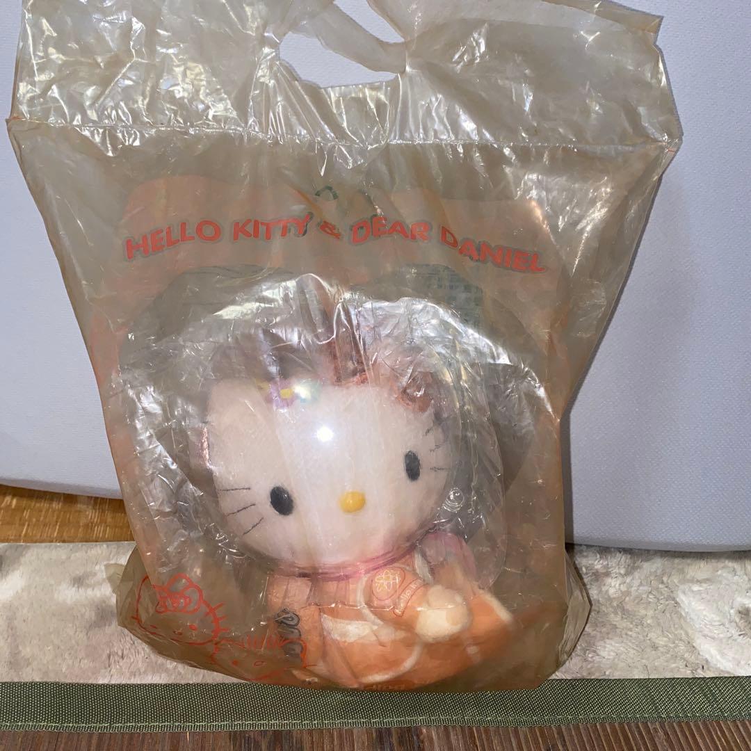 2,000年のマックのキティーちゃんぬいぐるみ