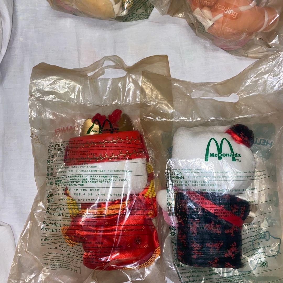 2,000年のマックのキティーちゃんぬいぐるみ