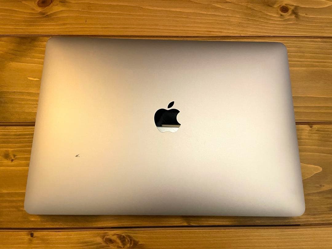 MacBook Air M1 13inch 8コア16GB 1TB